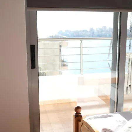 Διαμέρισμα Spacious Lovely Σαράντα
