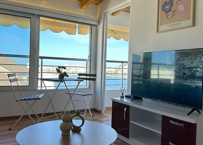 Spacious Lovely Apartmán *