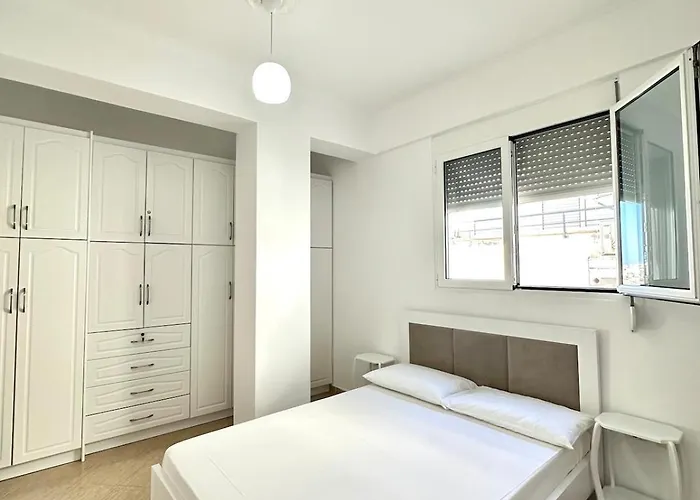 Appartamento Spacious Lovely Sarandë