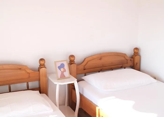 Spacious Lovely Sarandë
